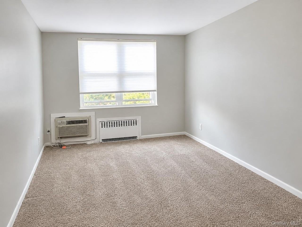 874 W Broadway #A3 - Photo 7 of 11