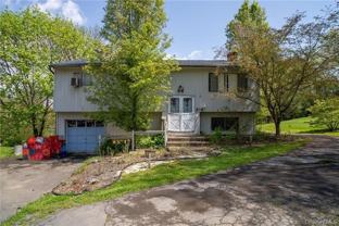 52 Surrey Rd - Photo 1 of 1