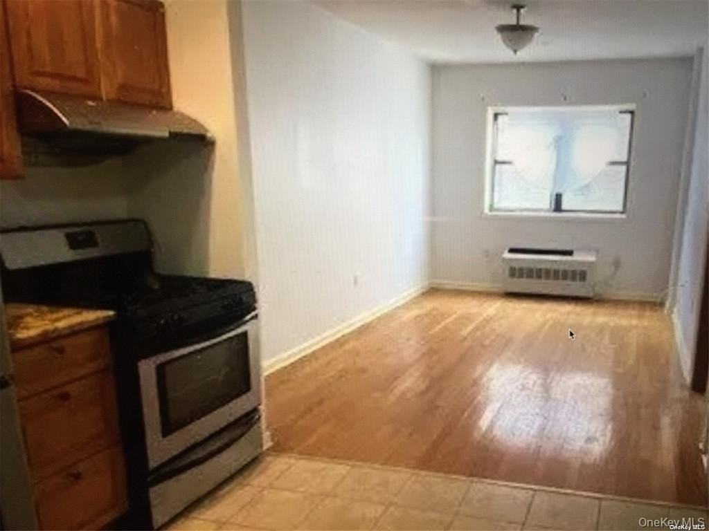 4606 88th St #4C - Photo 6 of 7