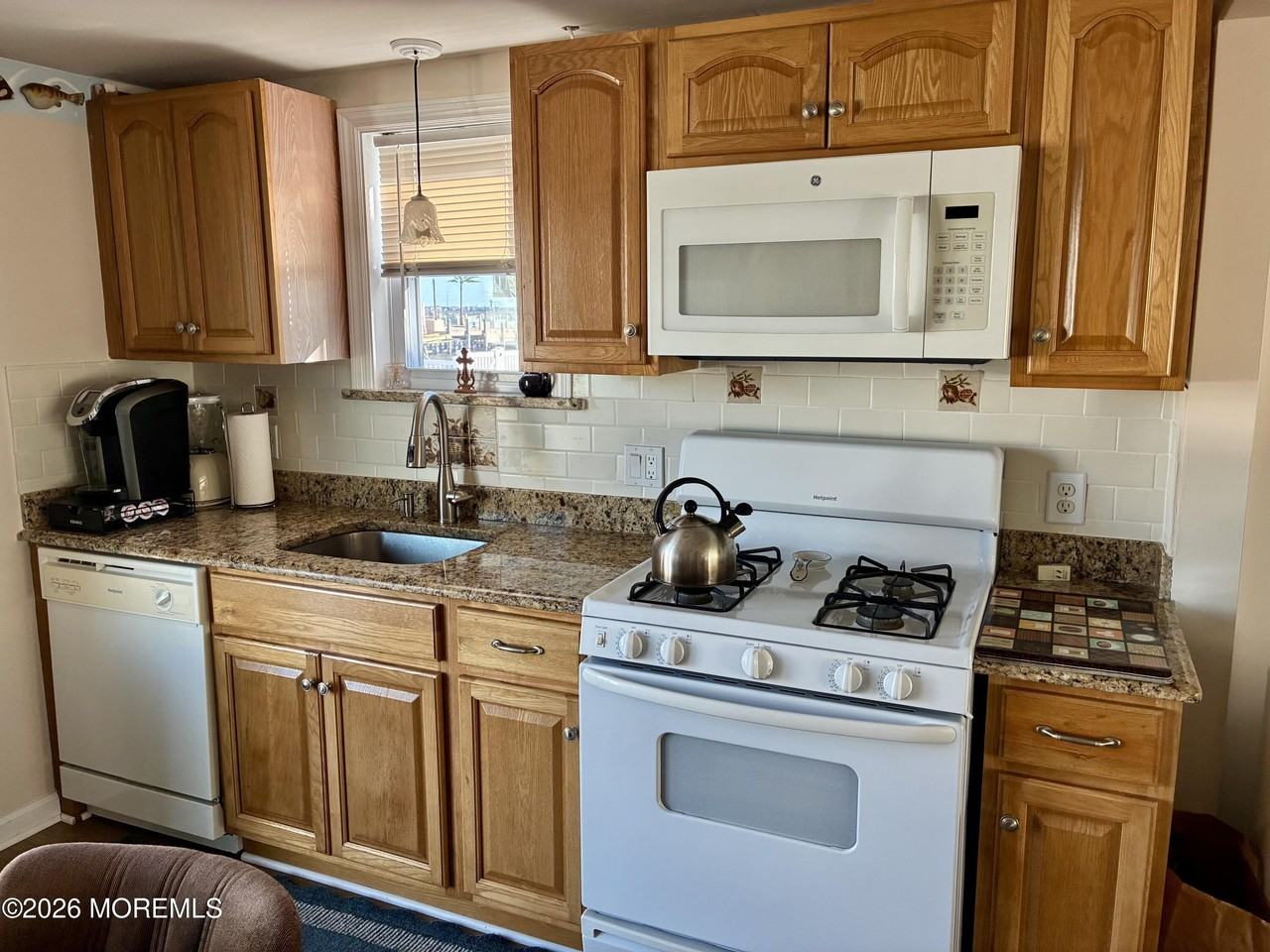 3456 Jefferson Ave - Photo 2 of 13