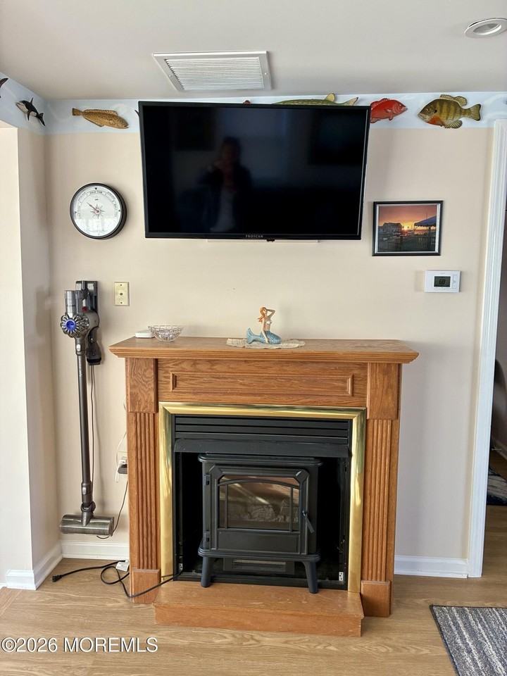 3456 Jefferson Ave - Photo 7 of 13