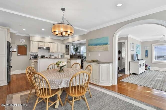 423 Church St - Photo 6 of 27
