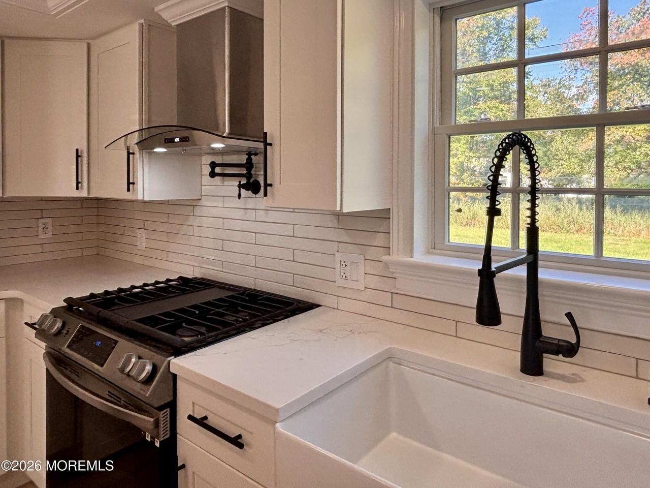 2634 E Hurley Pond Rd - Photo 2 of 11