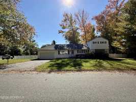 featured image of 600 Wildwood Rd