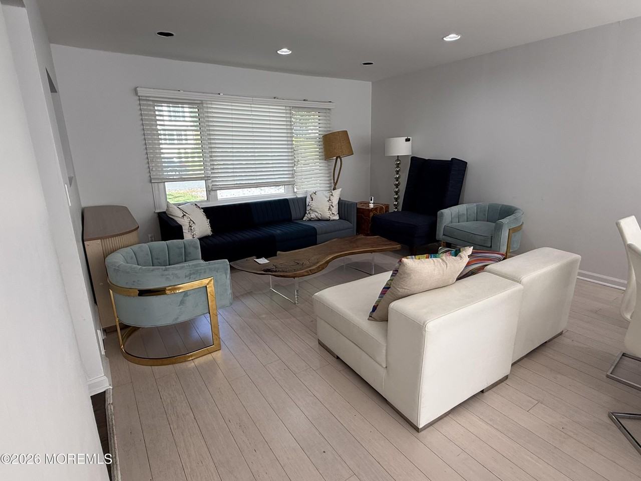 600 Wildwood Rd - Photo 3 of 10