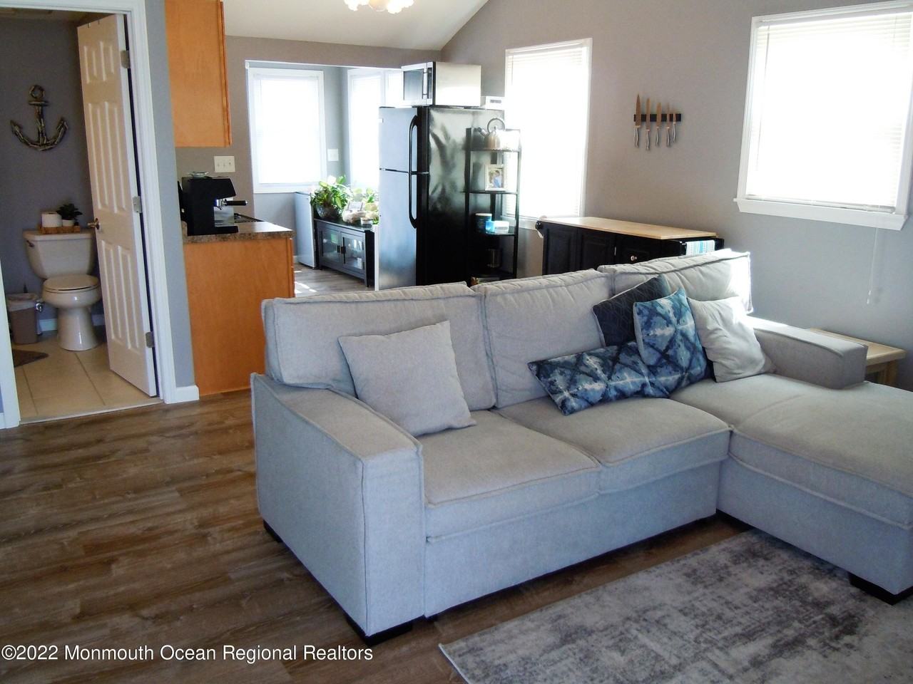 223 Butler Blvd - Photo 6 of 21