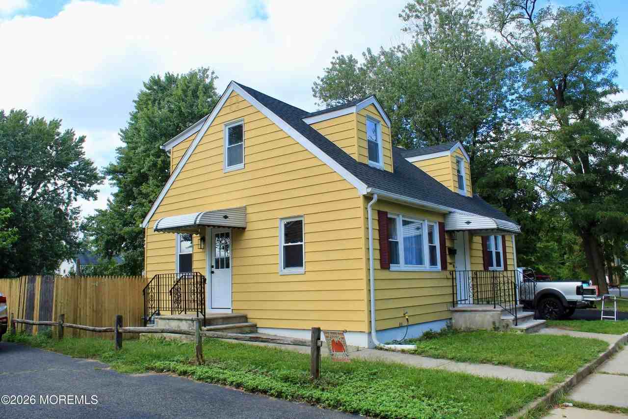 102 Morningside Ave - Photo 2 of 18