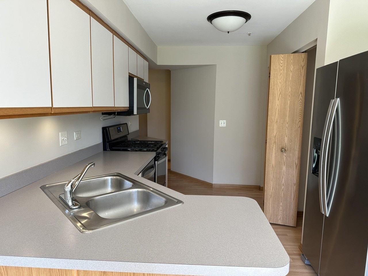 2477 Frost Dr #2477 - Photo 4 of 14