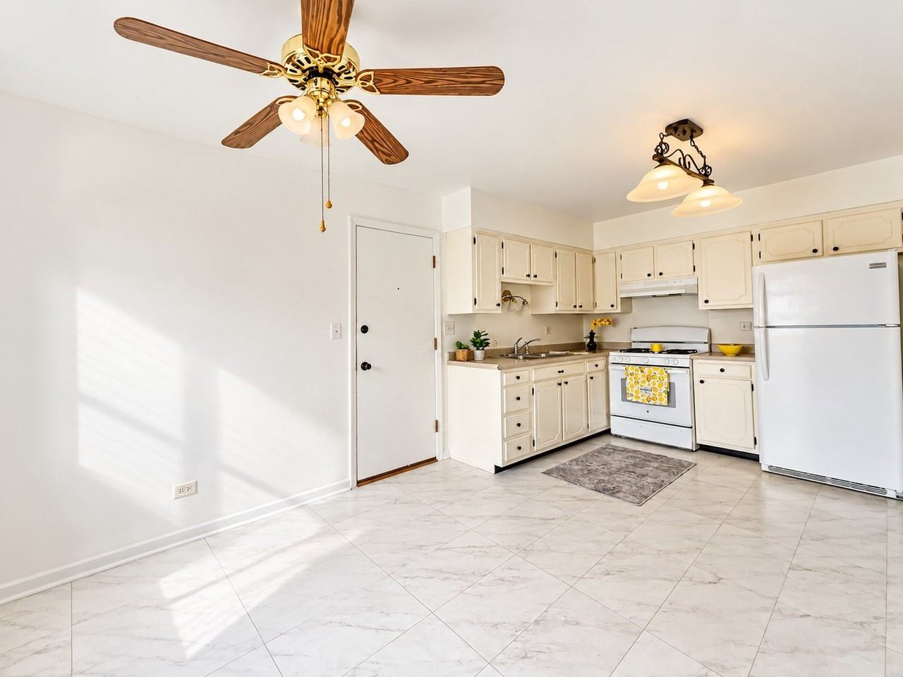 1145 Arnold Ct #G - Photo 6 of 16