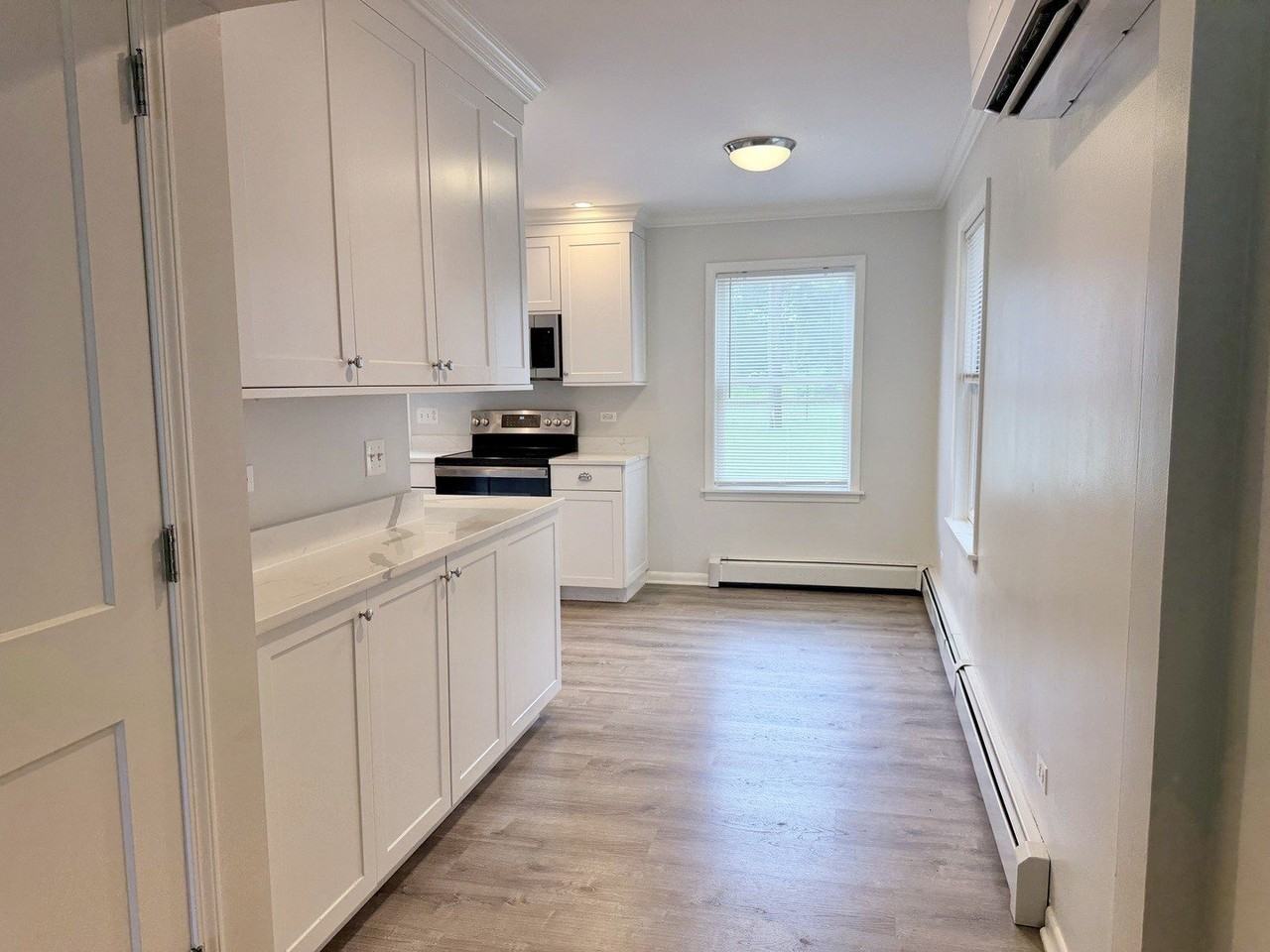 587 Ivy Ct - Photo 6 of 20
