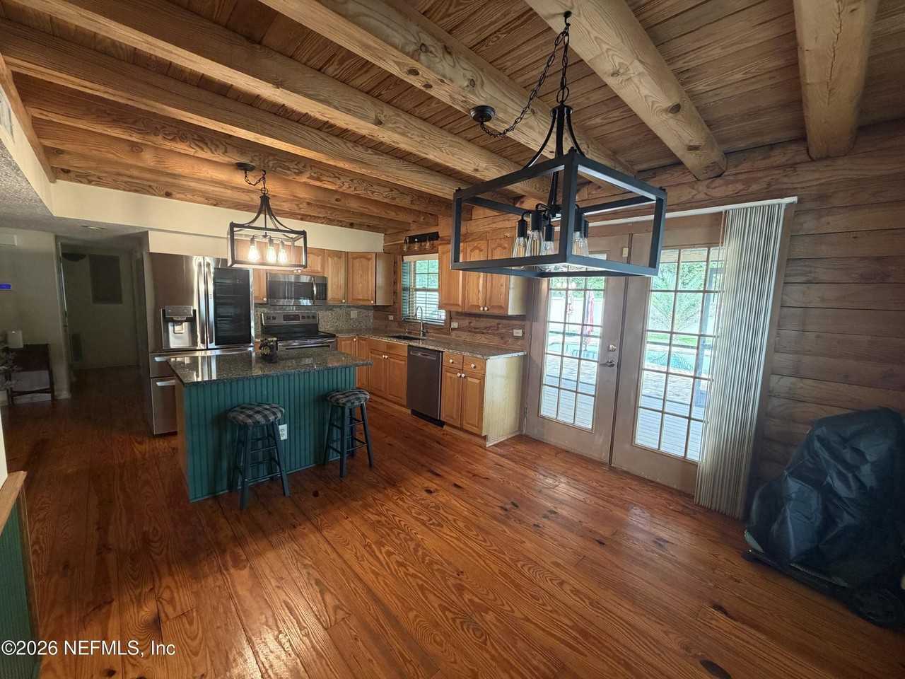 4466 Santa Clara Ave - Photo 6 of 23