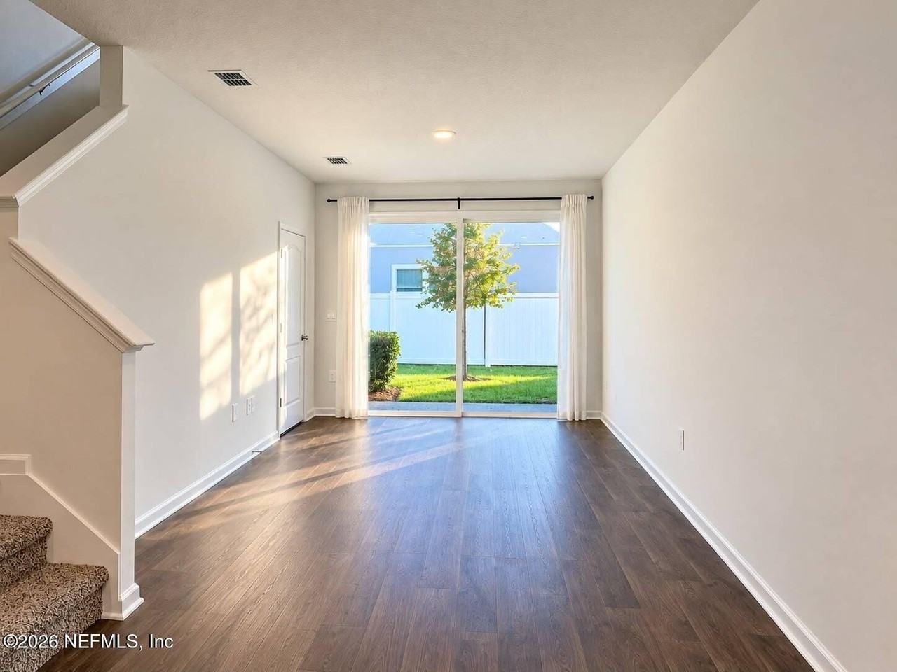 184 Palmetto Ridge Rd - Photo 5 of 18