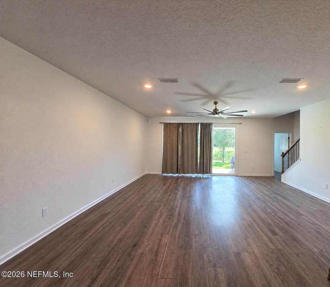 452 Cherry Elm Dr - Photo 2 of 29