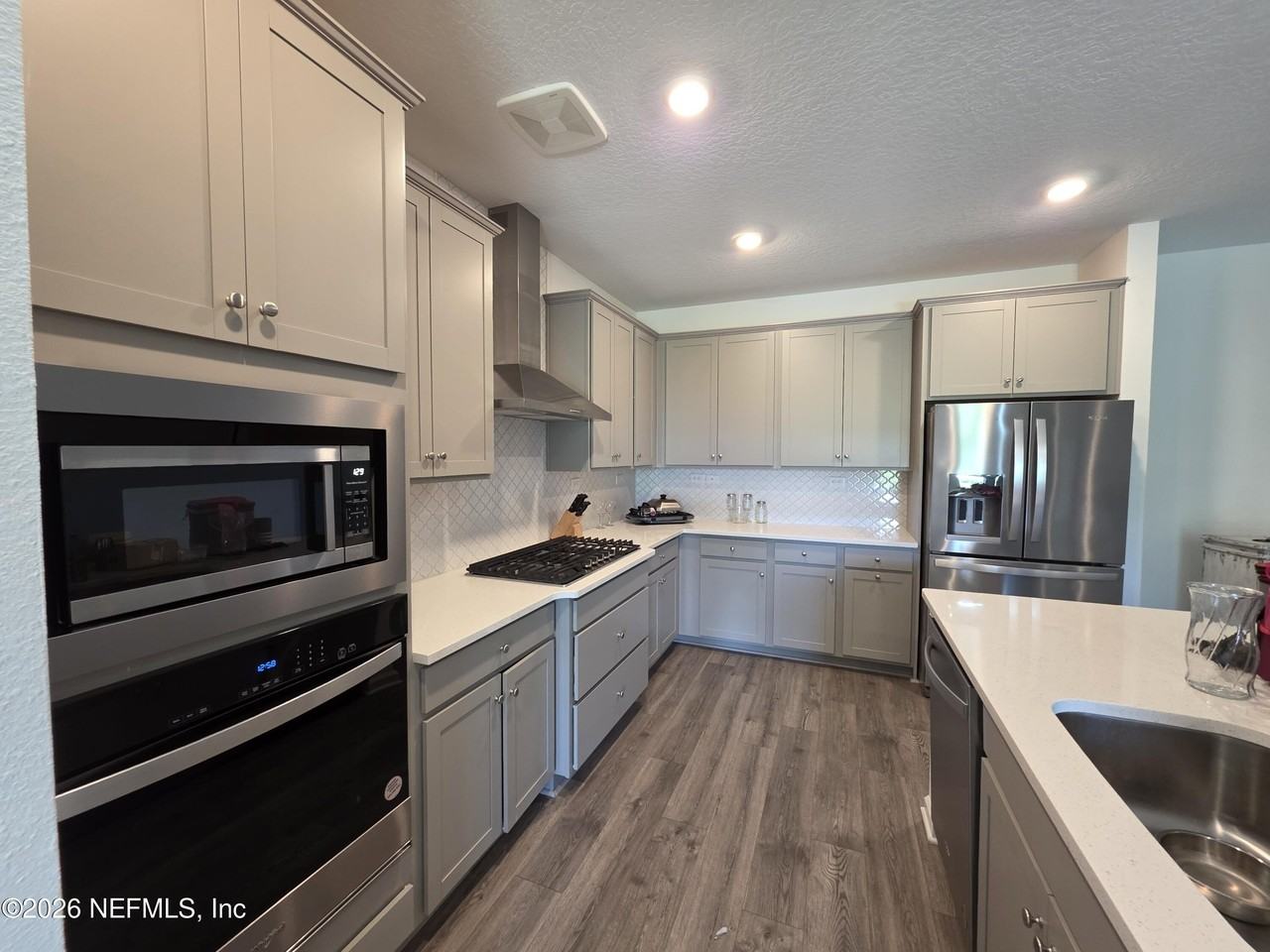 452 Cherry Elm Dr - Photo 4 of 29