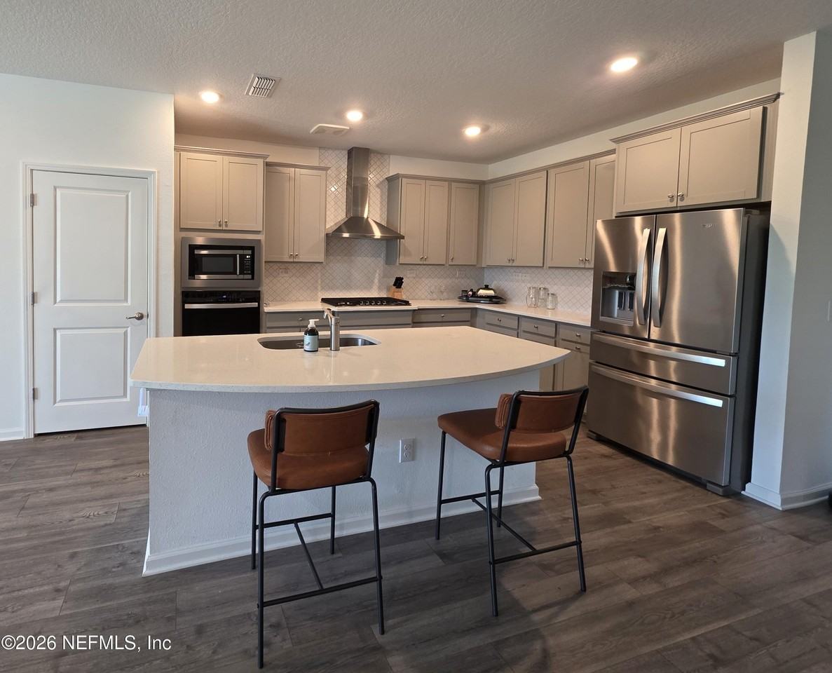 452 Cherry Elm Dr - Photo 5 of 29