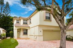 4937 Nw 55th Blvd - Photo 1 of 1
