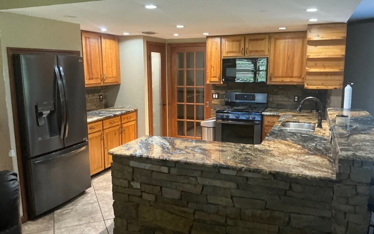 559 Nw Carefree Ct - Photo 2 of 13