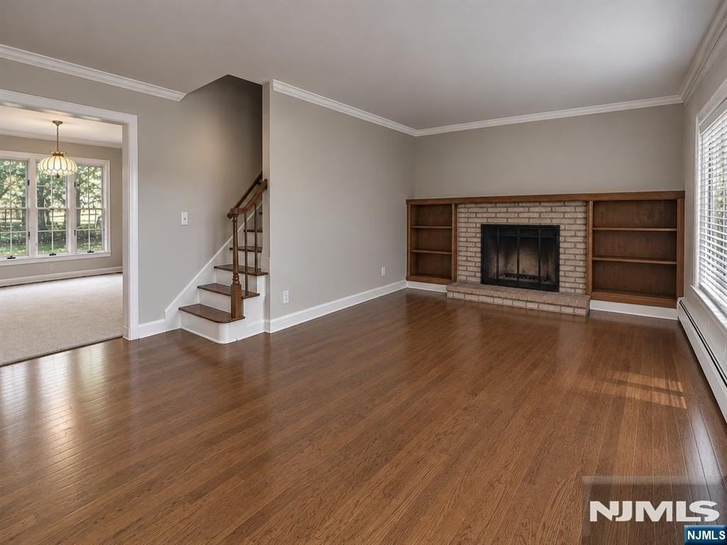 160 Spring Valley Rd - Photo 2 of 9