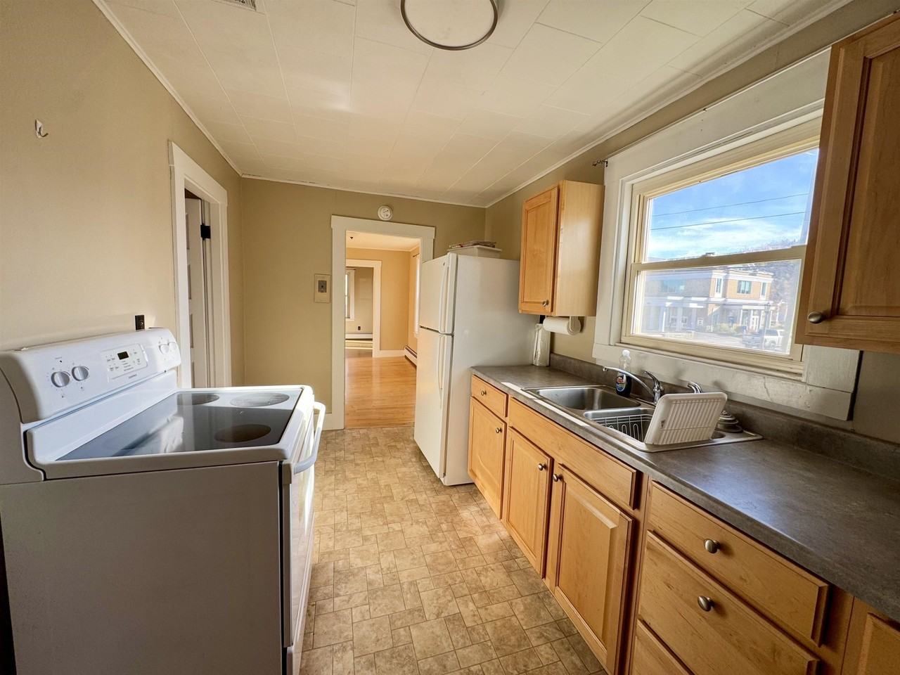 139 Main St - Photo 2 of 21