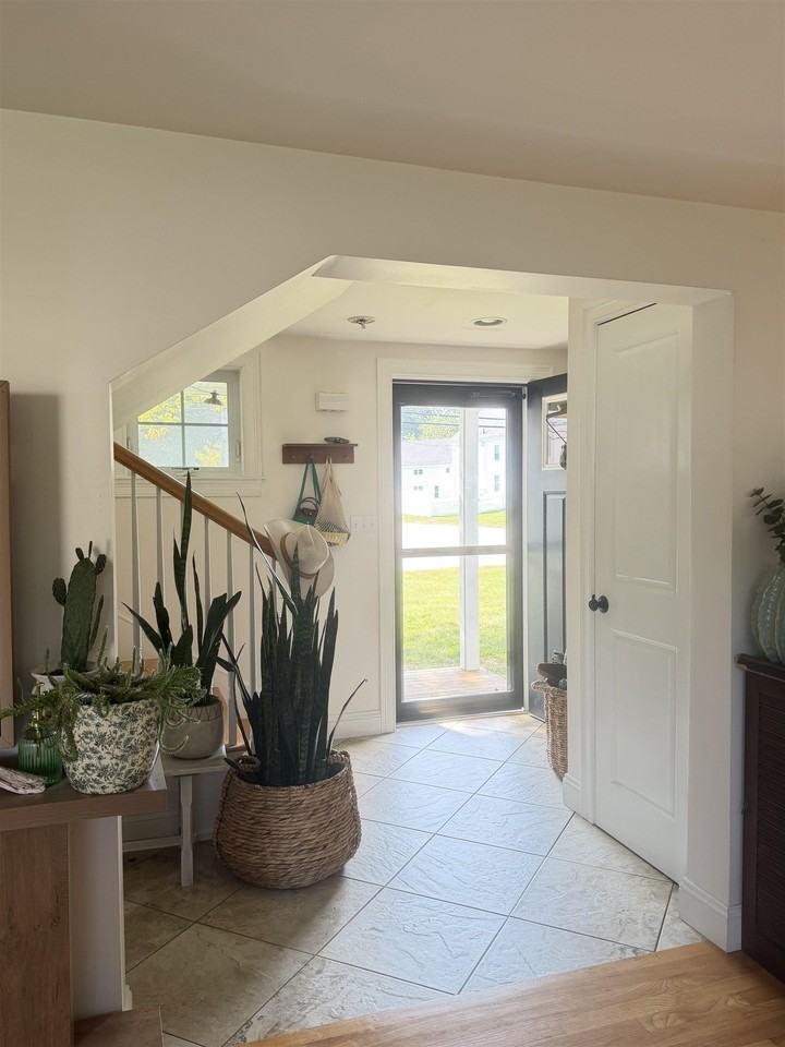 426 Winnacunnet Rd #8 - Photo 2 of 21