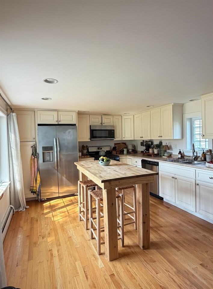 426 Winnacunnet Rd #8 - Photo 3 of 21