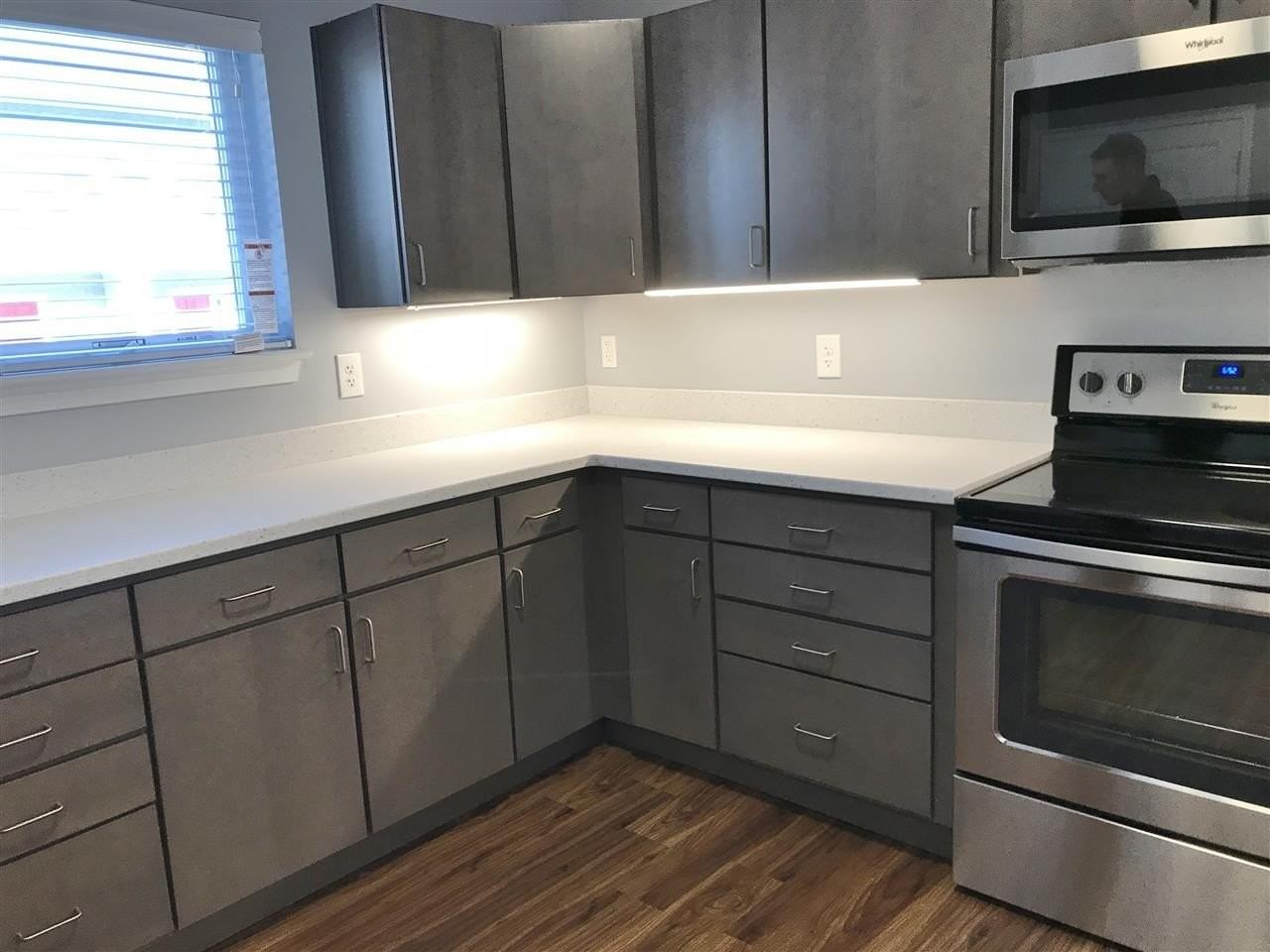 28 E Ridge Dr #1 - Photo 5 of 40