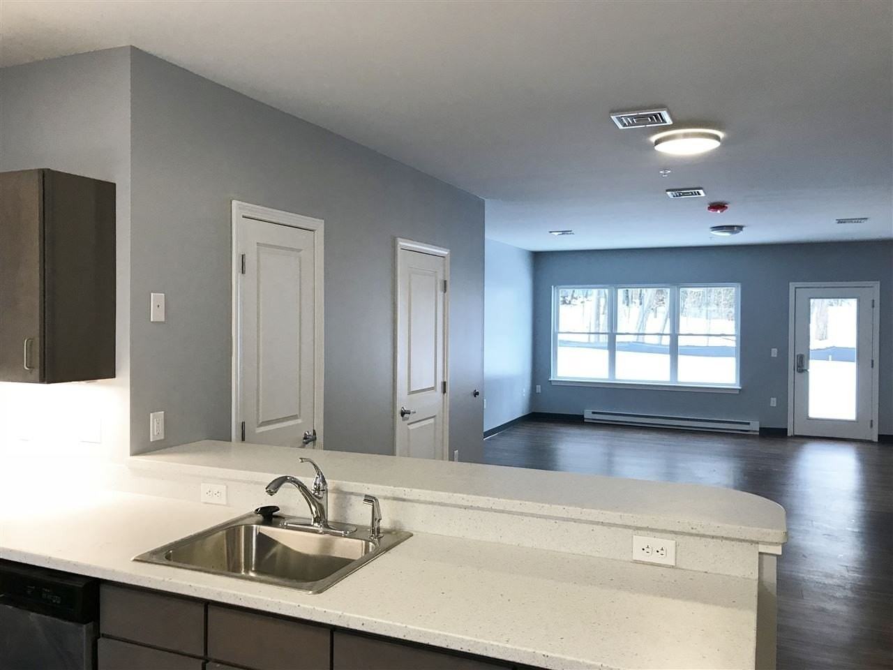 28 E Ridge Dr #1 - Photo 6 of 40