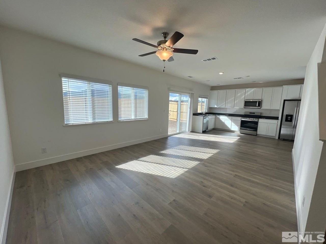 7924 Schist Rd - Photo 4 of 16