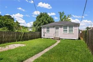 featured image of 530 1/2 Avenue D