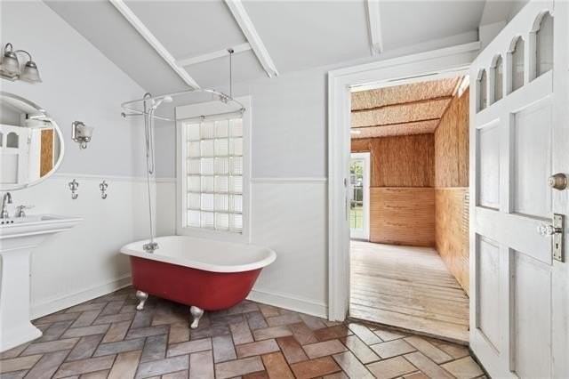 4309 Annunciation St - Photo 7 of 9