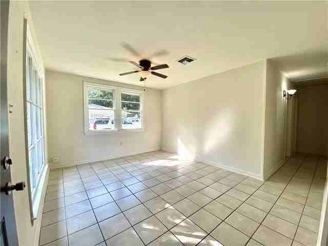 227 E 8th Ave - Photo 4 of 12