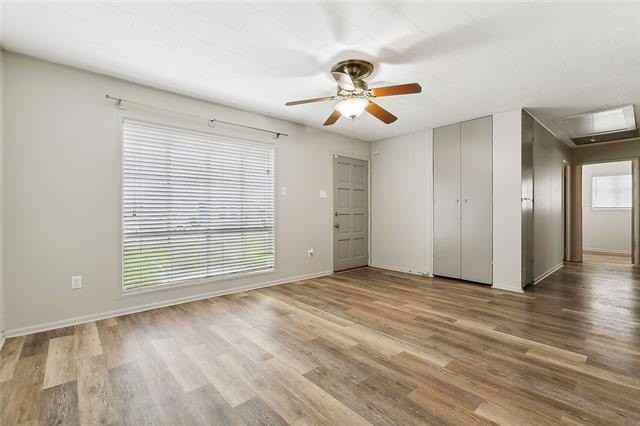 416 Gerrie Ct - Photo 3 of 18