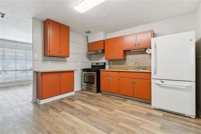 416 Gerrie Ct - Photo 5 of 18