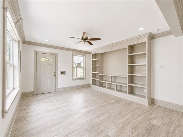 8602 Palm St - Photo 5 of 41