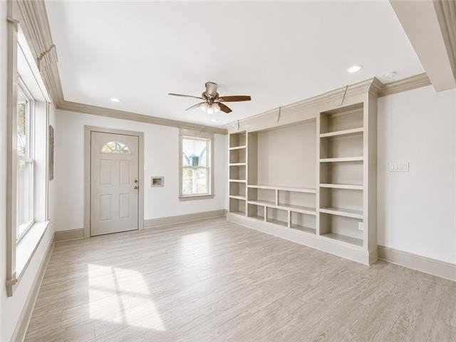 8602 Palm St - Photo 6 of 41