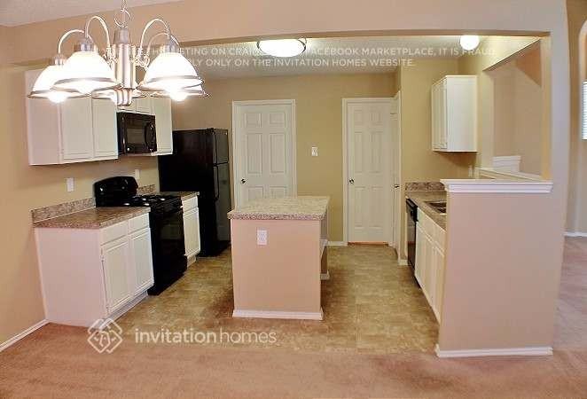 5210 Wyndham Ct - Photo 4 of 13