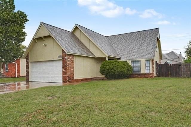 1305 N Aster Ave - Photo 2 of 28