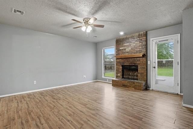 1305 N Aster Ave - Photo 5 of 28