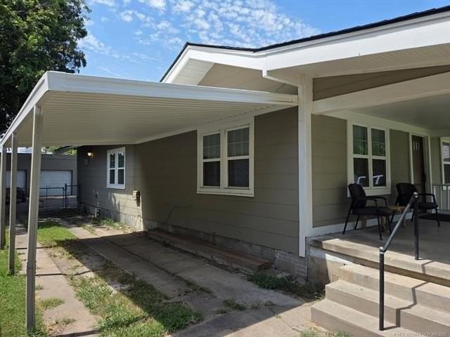 530 S Wheeling Ave - Photo 2 of 39