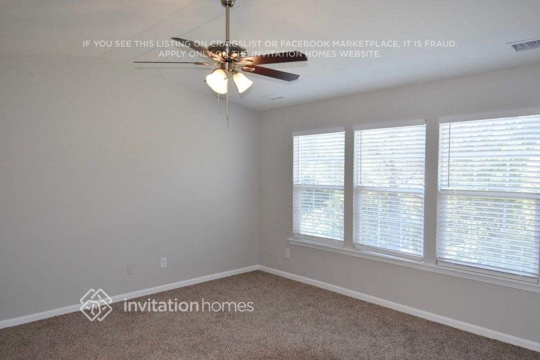 3123 Old Ironside Dr - Photo 7 of 10