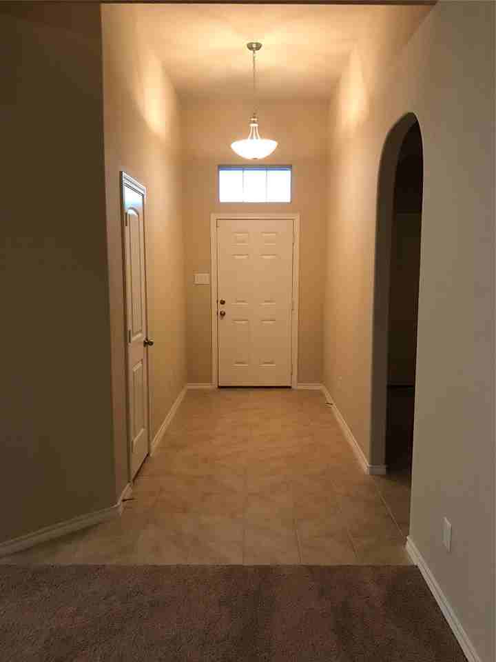 145 Bridlewood St - Photo 3 of 15