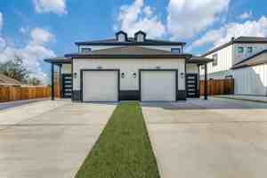 featured image of 8005 Doreen Ave #8007