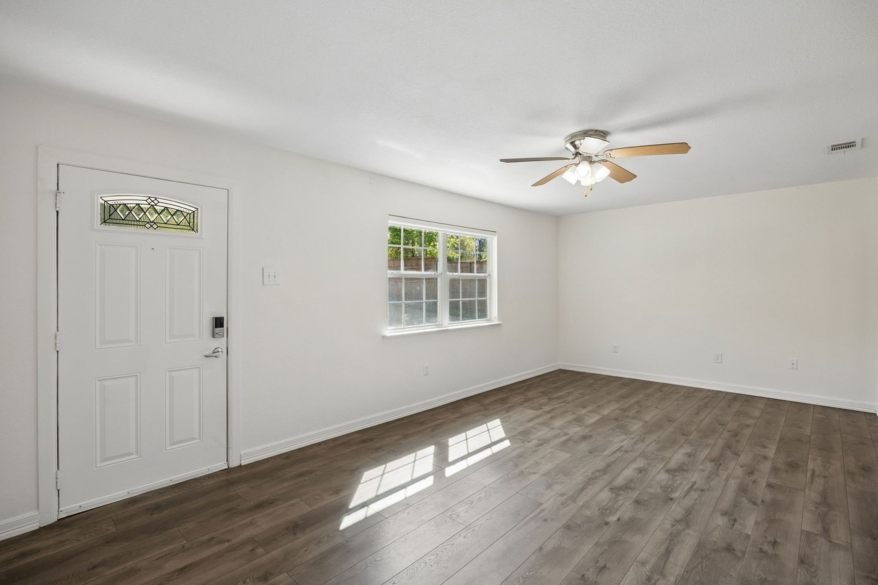 2245 County Road 337 - Photo 5 of 24