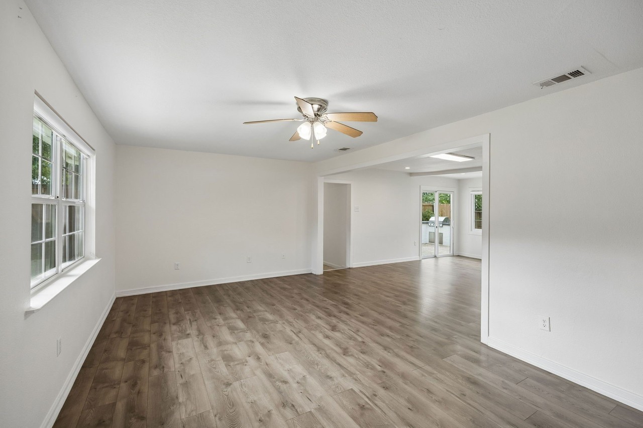 2245 County Road 337 - Photo 7 of 24