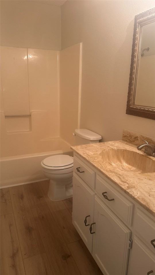313 Sunnyview Dr - Photo 7 of 25