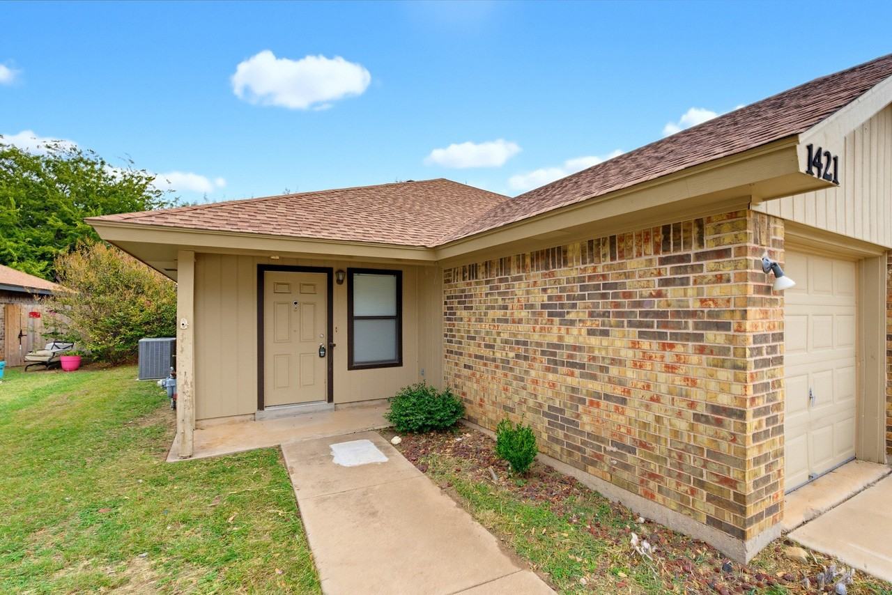 1421 Westheimer Rd - Photo 4 of 39