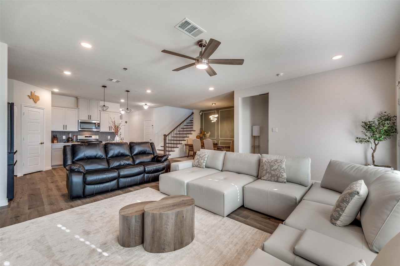 13408 Sueca Dr - Photo 4 of 15
