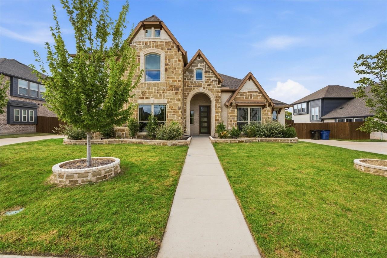 1133 Windy Vista Dr