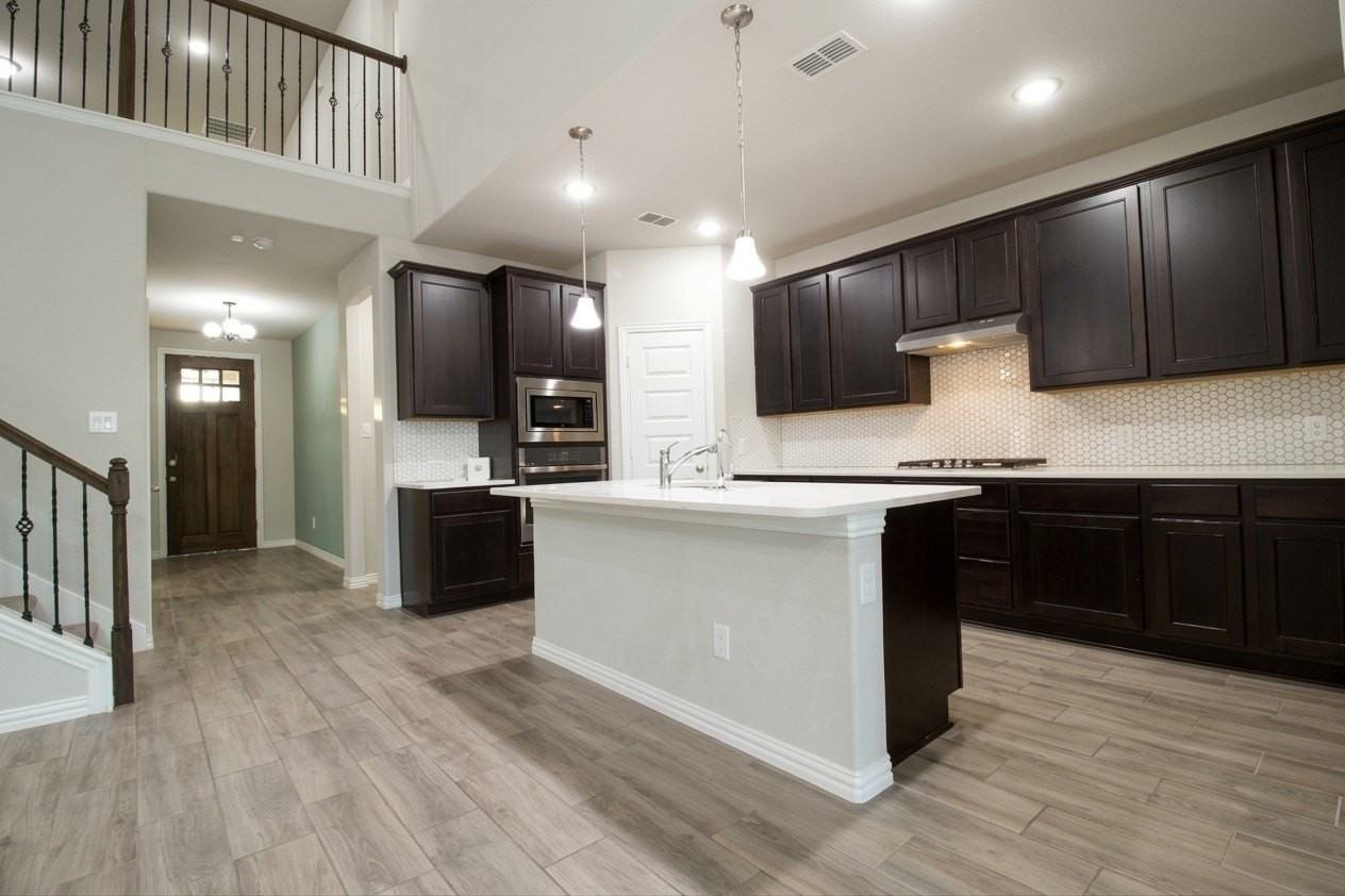 14116 Cassiopeia Dr - Photo 6 of 39
