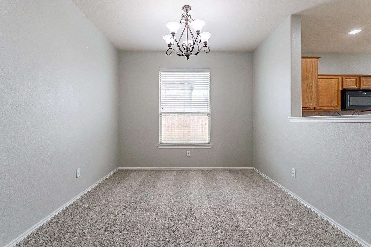 8817 Noontide Dr - Photo 6 of 28